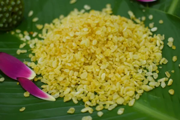 Cốm non - Ảnh 1